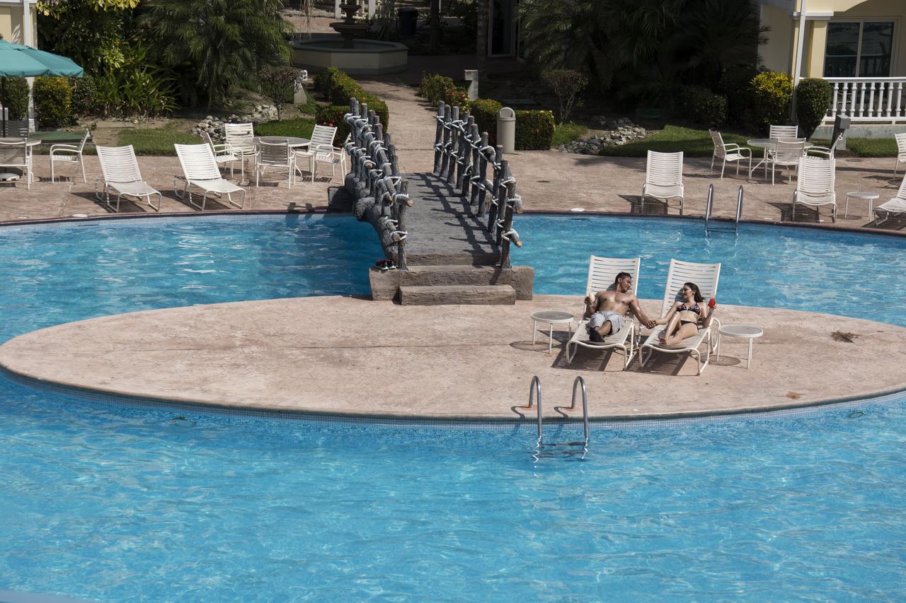 Telamar Resort ภายนอก รูปภาพ